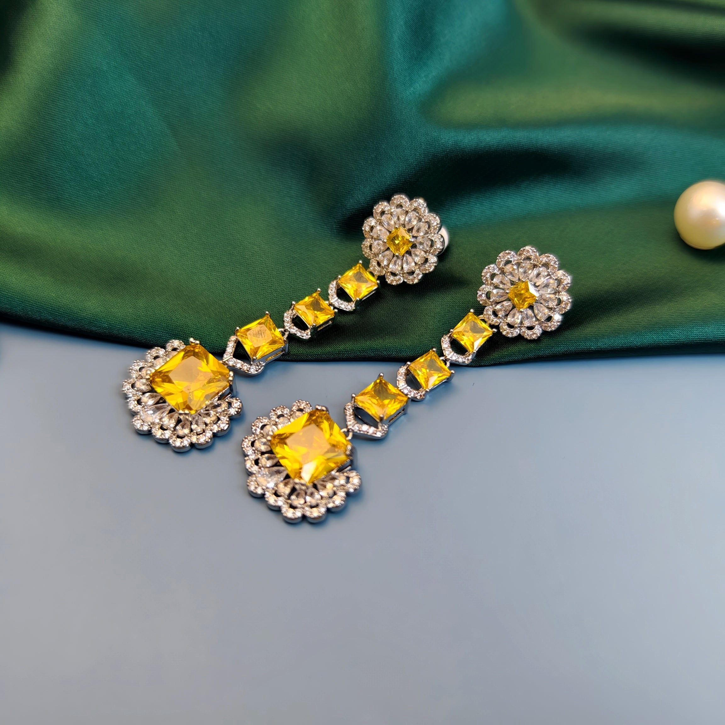 Luna Nova Diamond Suite