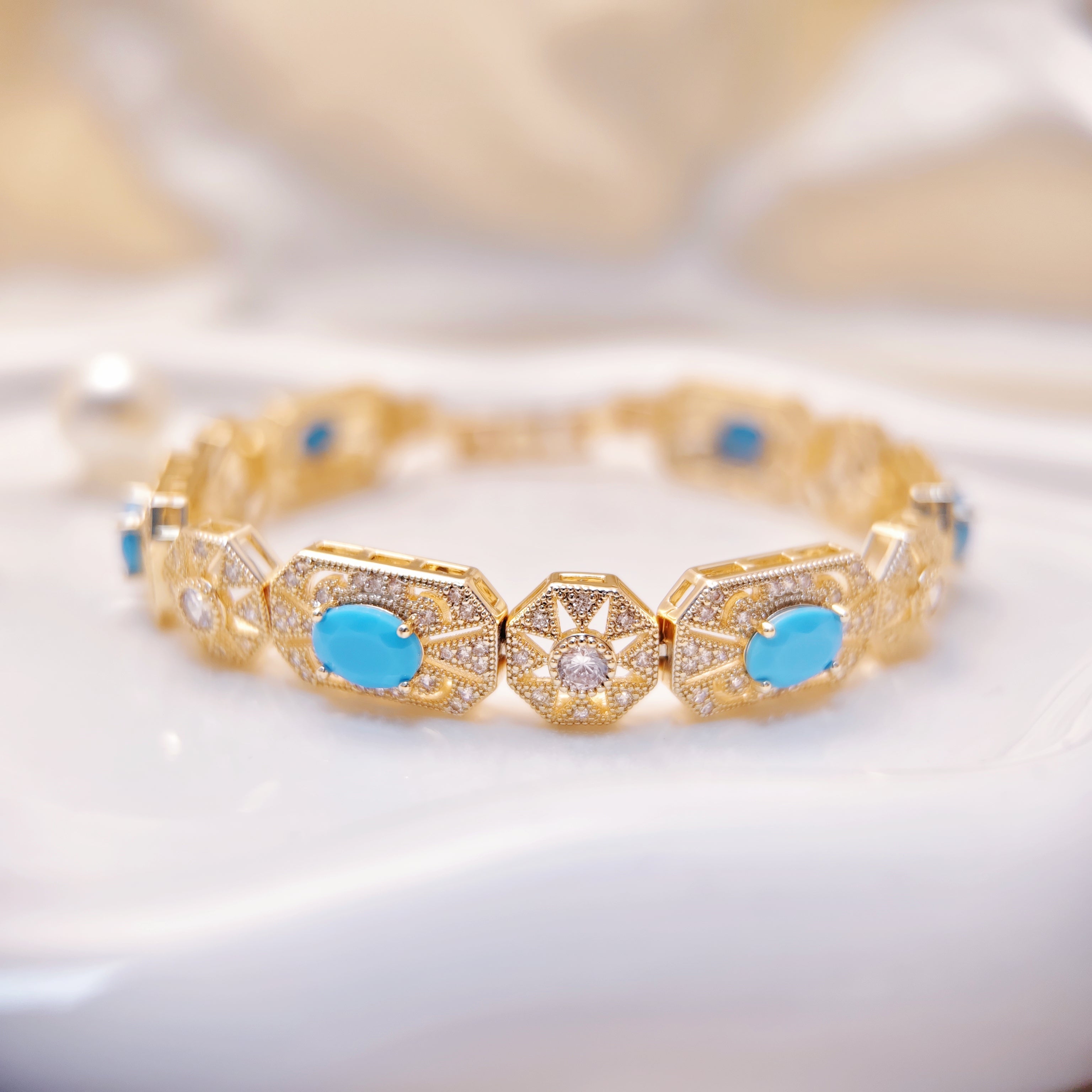 Celestia Aurora Link Bracelet